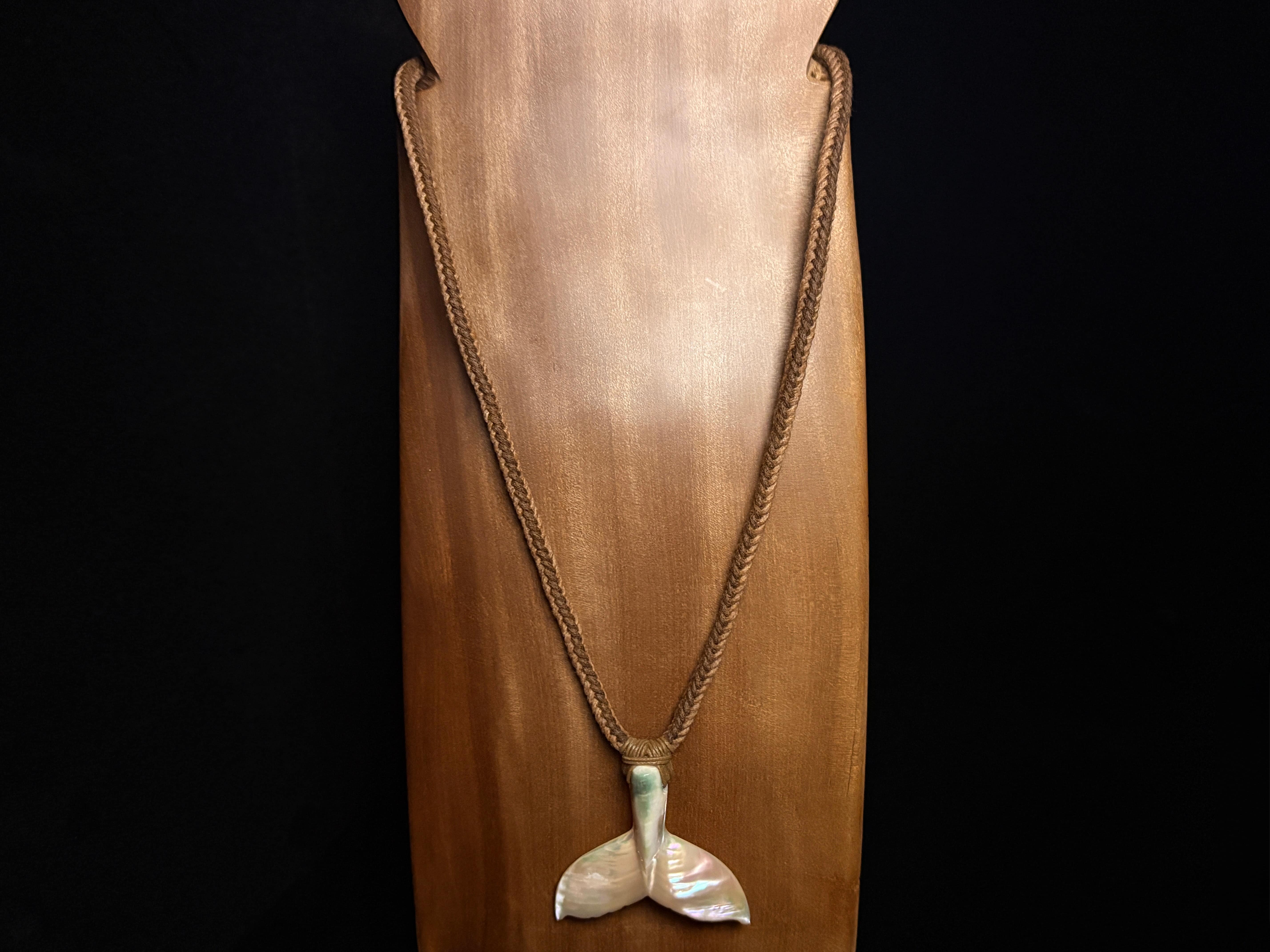 WHALE TAIL - OCEAN JADE